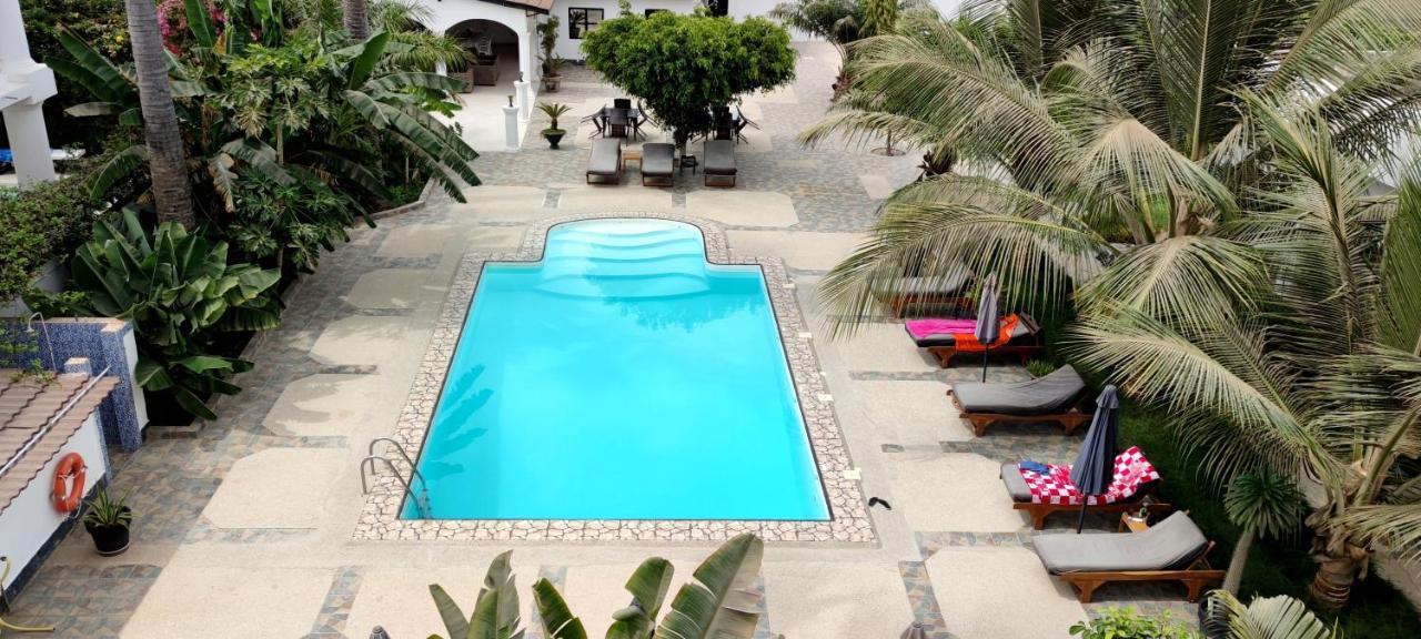Dulaa Deema Residence Brufut Heights Tranquil Esterno foto