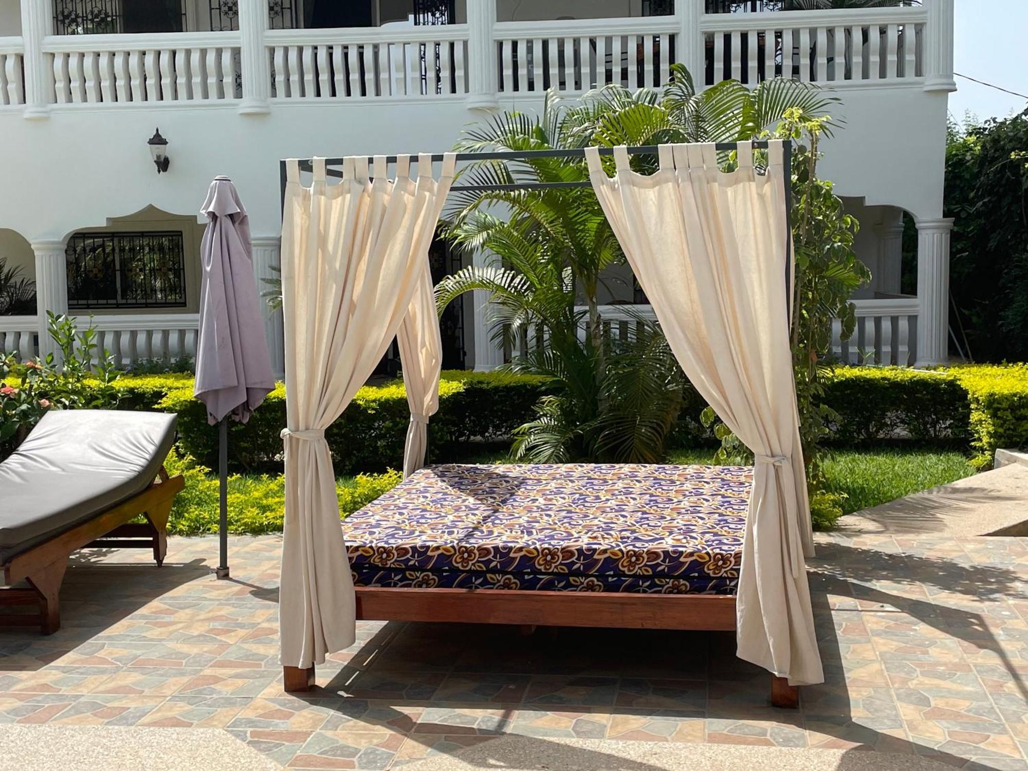Dulaa Deema Residence Brufut Heights Tranquil Esterno foto